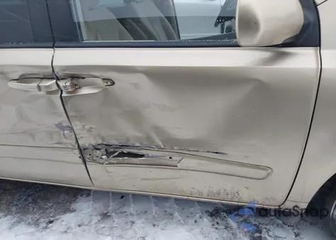 2008 Kia Sedona Lx из США, поврежденный, VIN KNDMB233786266332